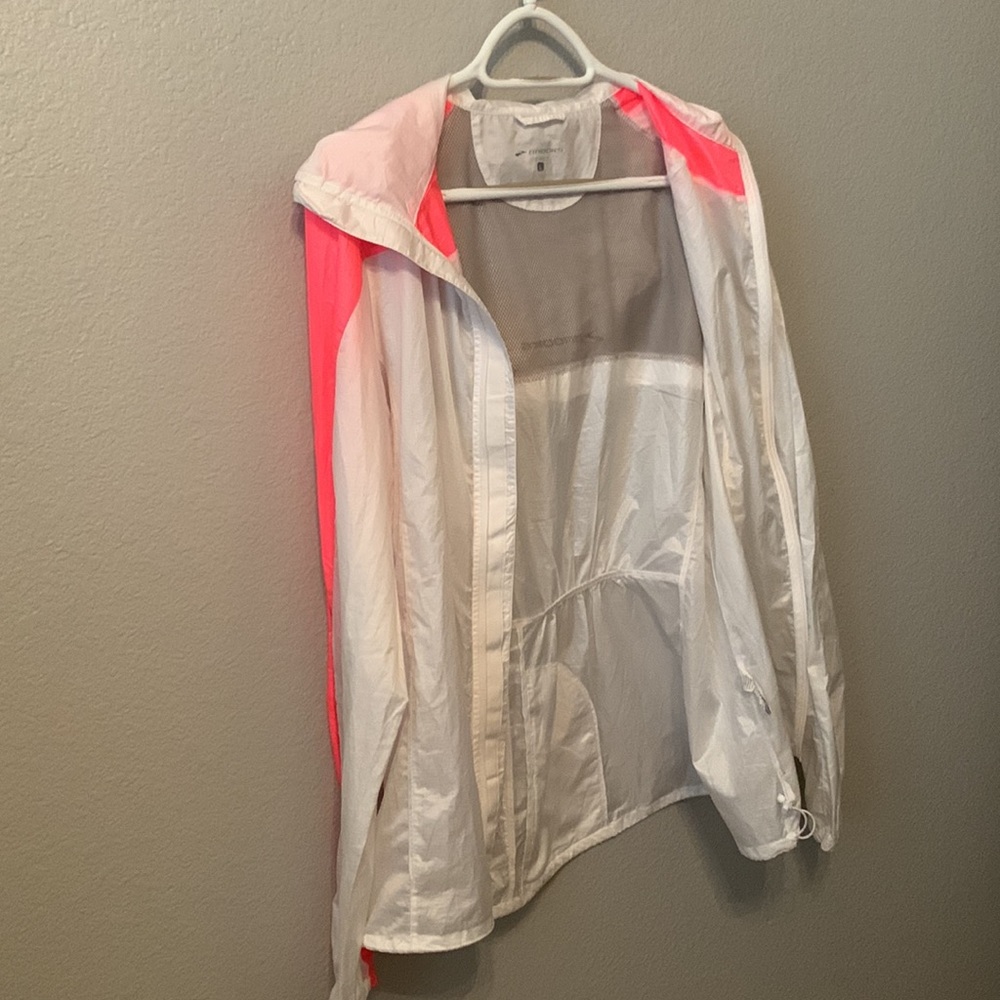 Brooks Light Weight Rain Jacket - image 5